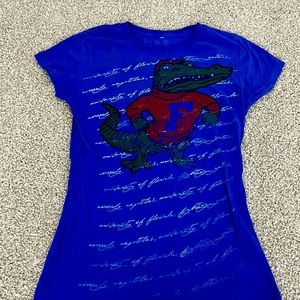 UF women’s tee